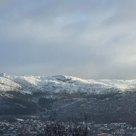 Breathtaking Scenery And Cozy Comfort In Bergen Exterior photo