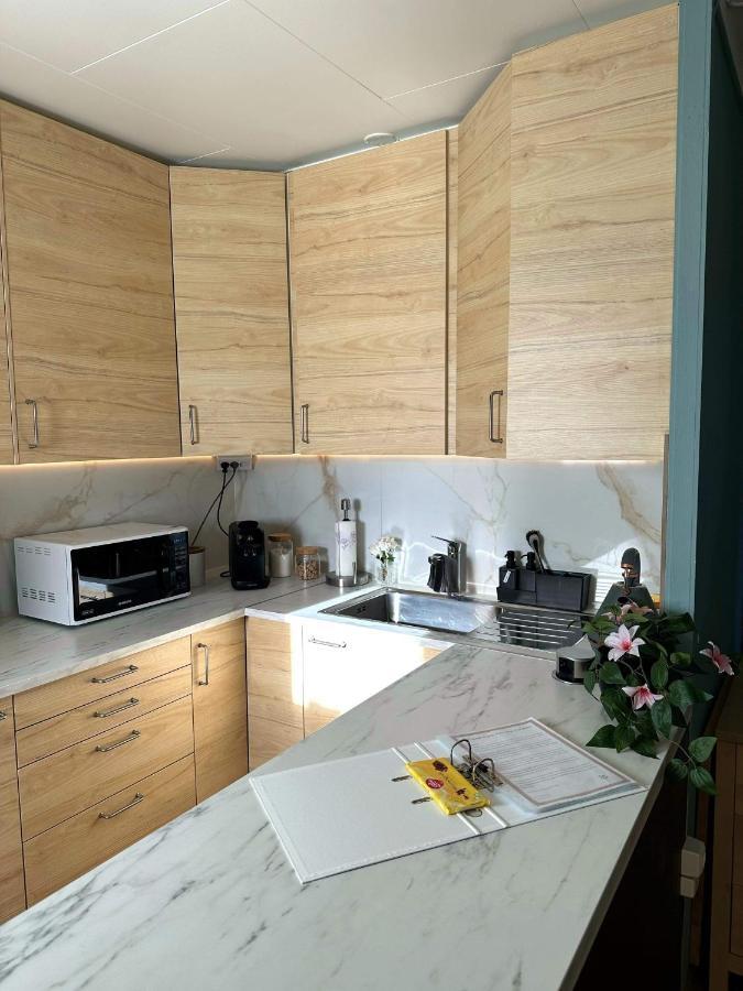 Breathtaking Scenery And Cozy Comfort In Appartamento *
